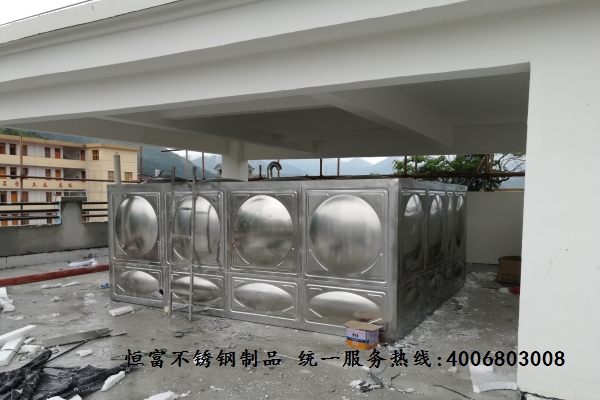 不锈钢保温水箱